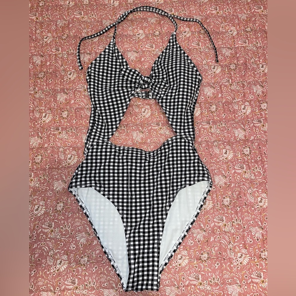 Xhilaration One Piece Swimsuit